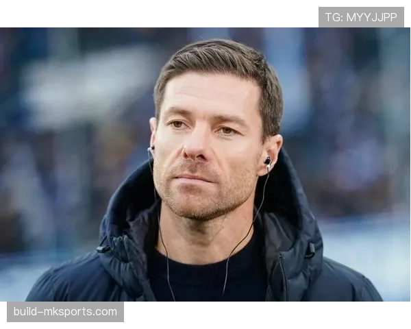 德甲豪门迎巨变:新星闪耀加盟,功勋老将挥手告别 德甲豪门迎巨变:新星闪耀加盟,功勋老将挥手告别