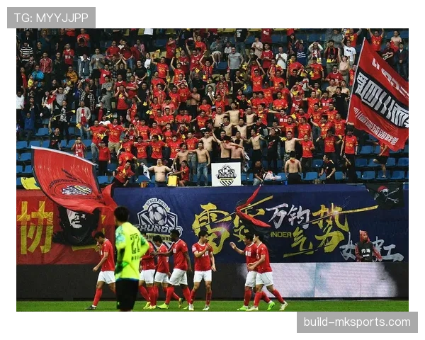 布莱顿主场激战利物浦,英超精彩对决引爆球迷热情 布莱顿主场激战利物浦,英超精彩对决引爆球迷热情