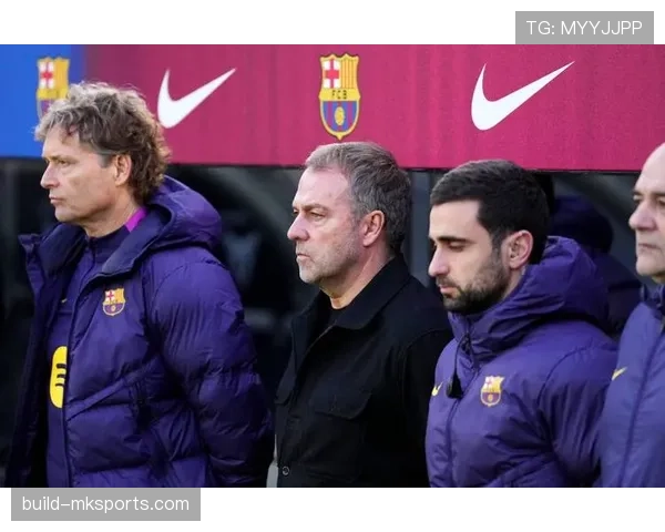 拉菲尼亚左腿受伤,巴萨锋线告急或将缺席多场关键战役 拉菲尼亚左腿受伤,巴萨锋线告急或将缺席多场关键战役